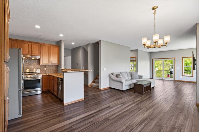 1236 Vernon Drive, Carver, MN 55315
