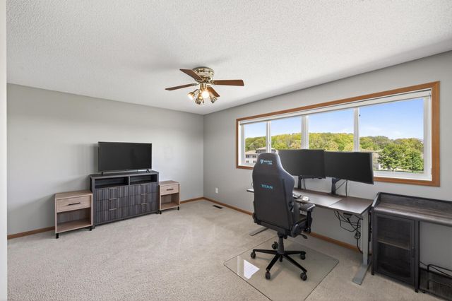 1236 Vernon Drive, Carver, MN 55315