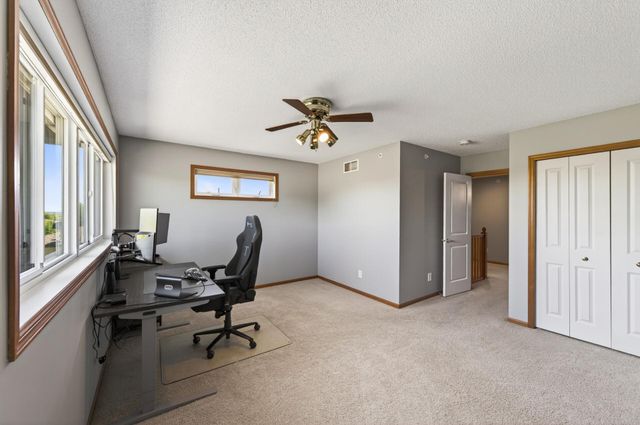 1236 Vernon Drive, Carver, MN 55315