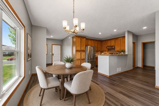 1236 Vernon Drive, Carver, MN 55315