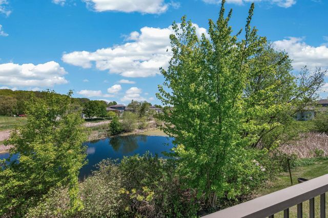 1236 Vernon Drive, Carver, MN 55315