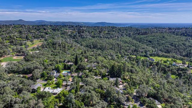 160 Palmyra St, Auburn, CA 95603