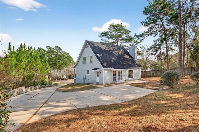 3312 Dundee Court, Mobile, AL 36695