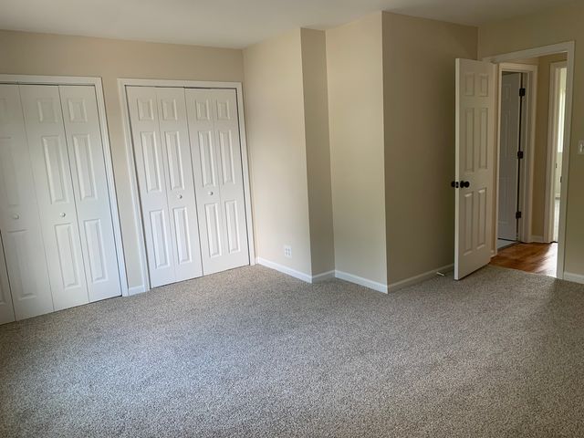 949 Harriet Avenue, Aurora, IL 60505