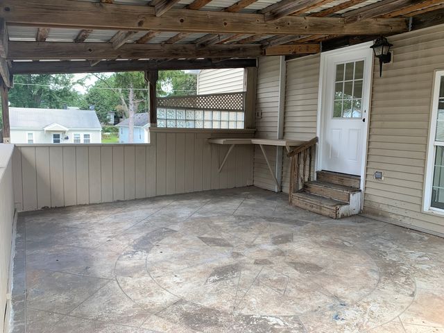 949 Harriet Avenue, Aurora, IL 60505