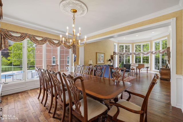 41719 Sudbury Court, Novi, MI 48375