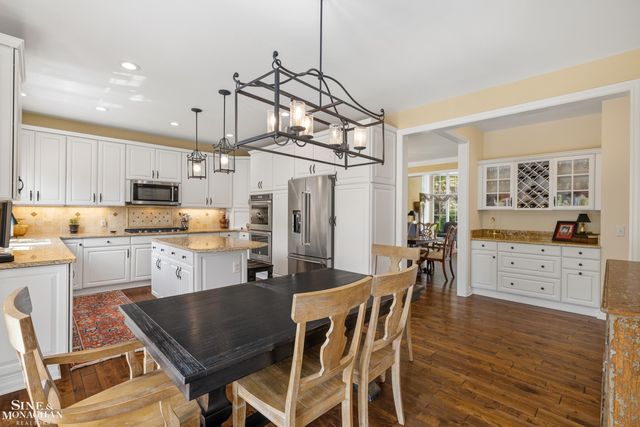 41719 Sudbury Court, Novi, MI 48375