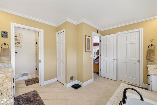 41719 Sudbury Court, Novi, MI 48375