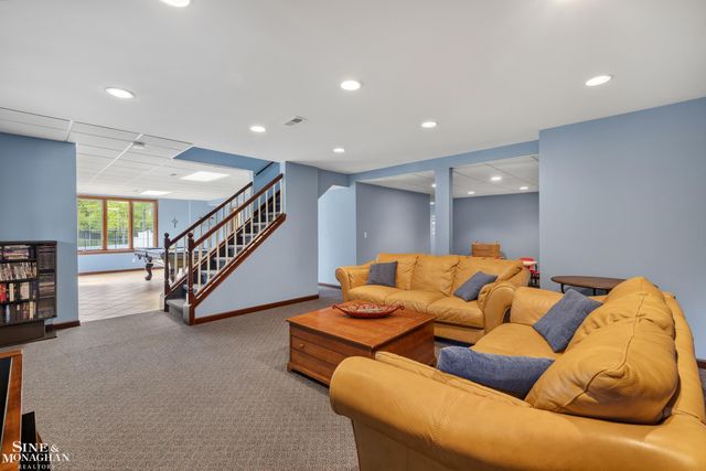 41719 Sudbury Court, Novi, MI 48375