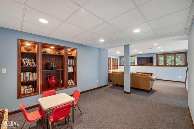 41719 Sudbury Court, Novi, MI 48375