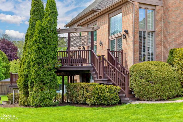 41719 Sudbury Court, Novi, MI 48375