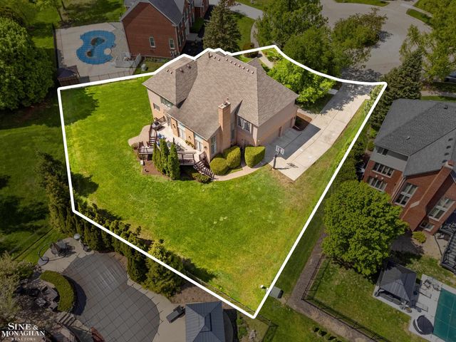 41719 Sudbury Court, Novi, MI 48375