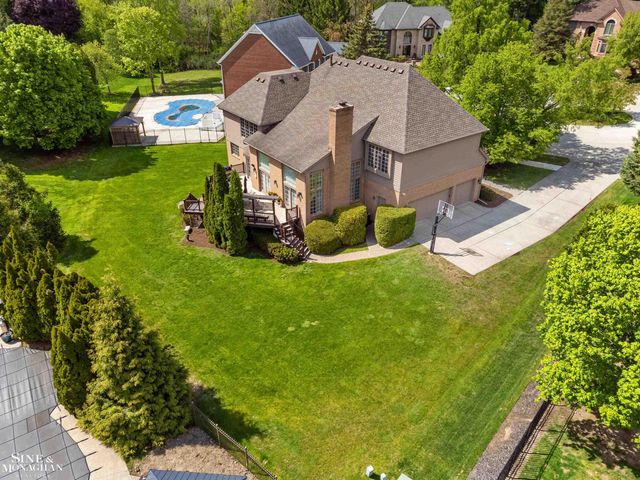 41719 Sudbury Court, Novi, MI 48375