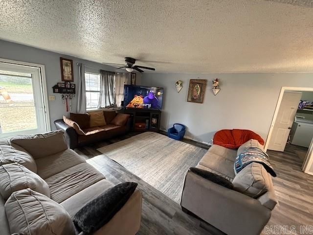 613 Valley Drive, Russellville, AR 72802