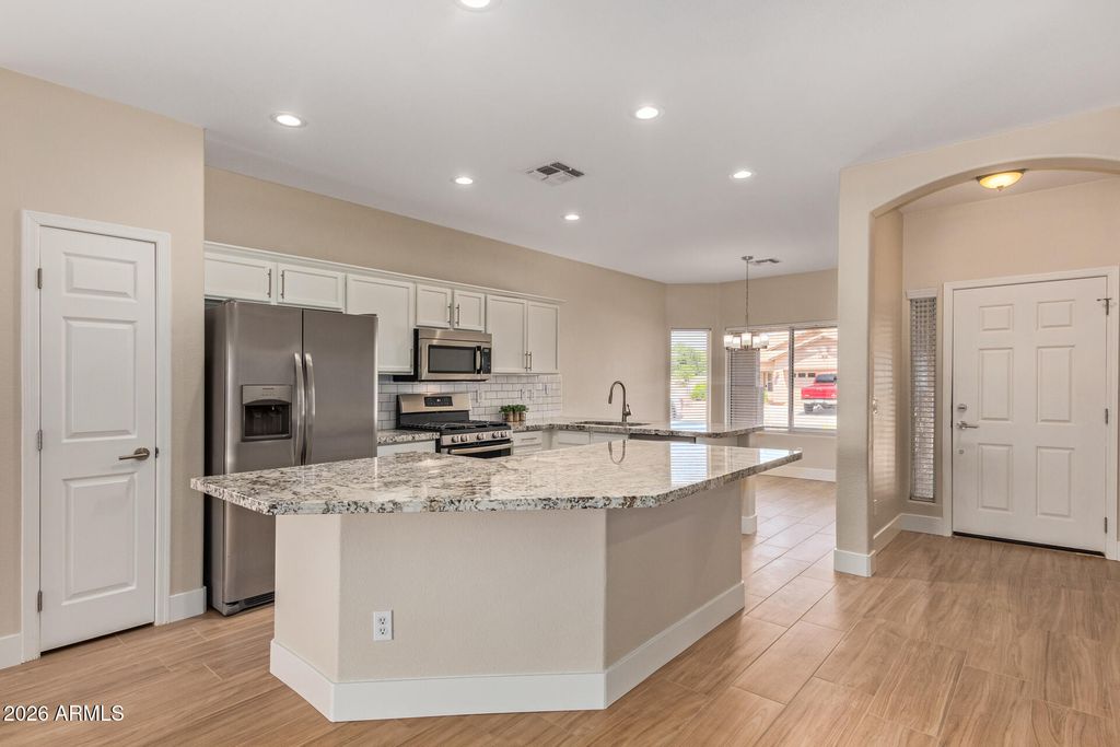 3556 N 143RD Lane, Goodyear, AZ 85395