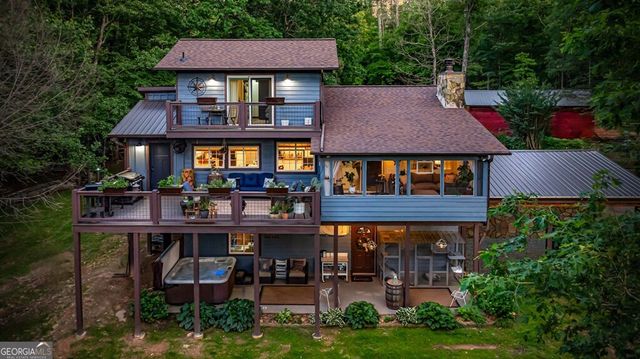 390 Sunnybrook Road, Blue Ridge, GA 30513