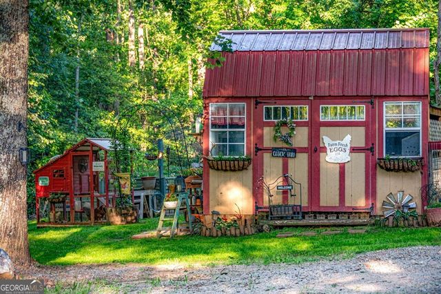 390 Sunnybrook Road, Blue Ridge, GA 30513