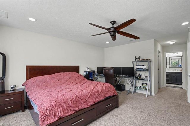 3904 Ordinary LOOP, Hayes, VA 23072