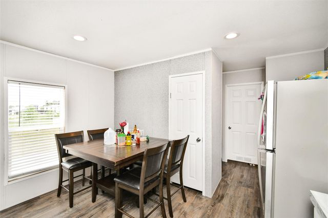 320 Road 5821, Cleveland, TX 77327