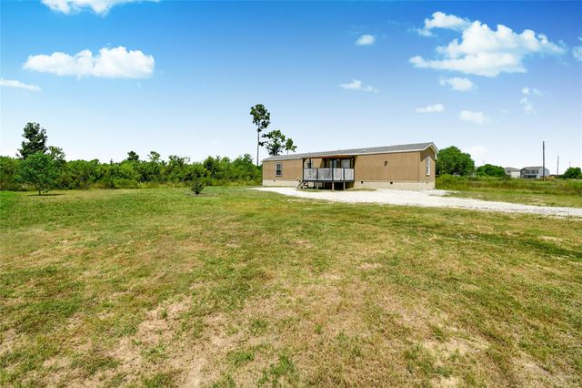 320 Road 5821, Cleveland, TX 77327