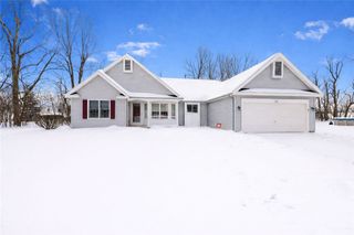 197 Garden Parkway, Henrietta, NY 14467