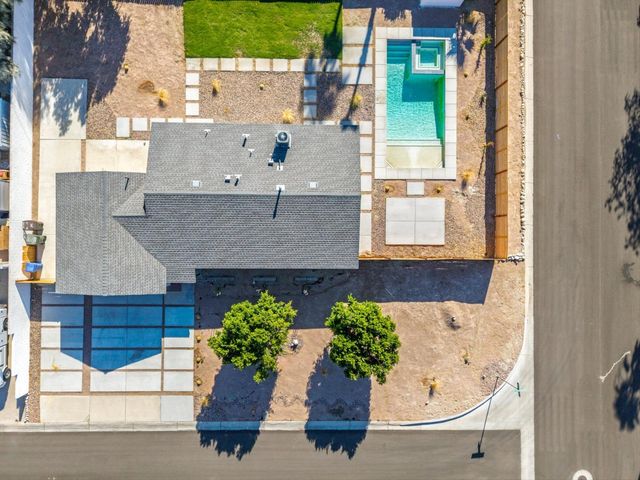 2600 N Chuperosa Road, Palm Springs, CA 92262