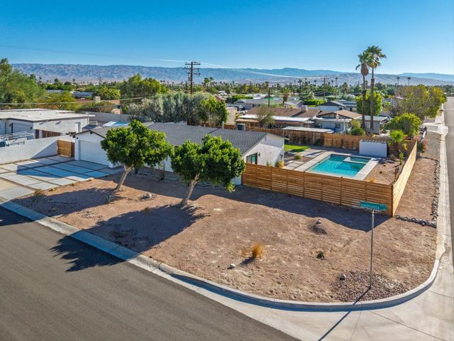 2600 N Chuperosa Road, Palm Springs, CA 92262