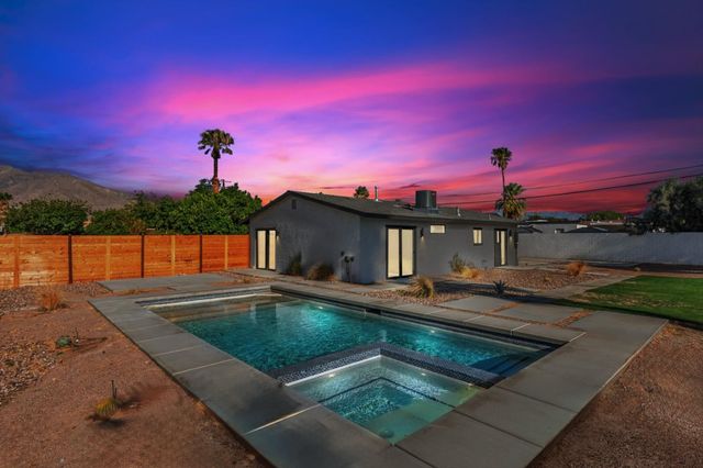 2600 N Chuperosa Road, Palm Springs, CA 92262