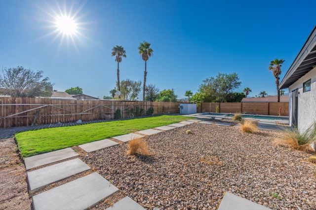 2600 N Chuperosa Road, Palm Springs, CA 92262