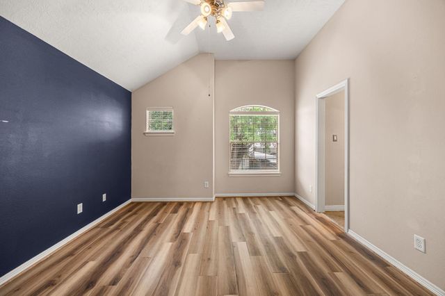 5309 Nolda Street, Houston, TX 77007