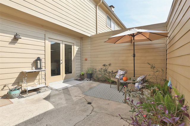 979 Memorial Village Drive 48, Houston, TX 77024