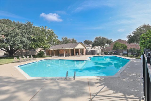 979 Memorial Village Drive 48, Houston, TX 77024