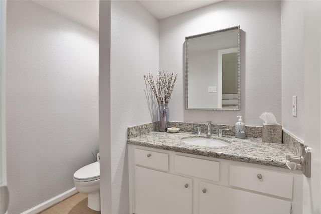 979 Memorial Village Drive 48, Houston, TX 77024