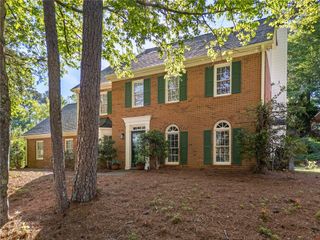 4150 Woodlark Court NE, Roswell, GA 30075