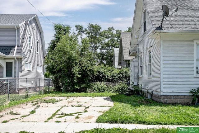 2524 Fort Street, Omaha, NE 68111