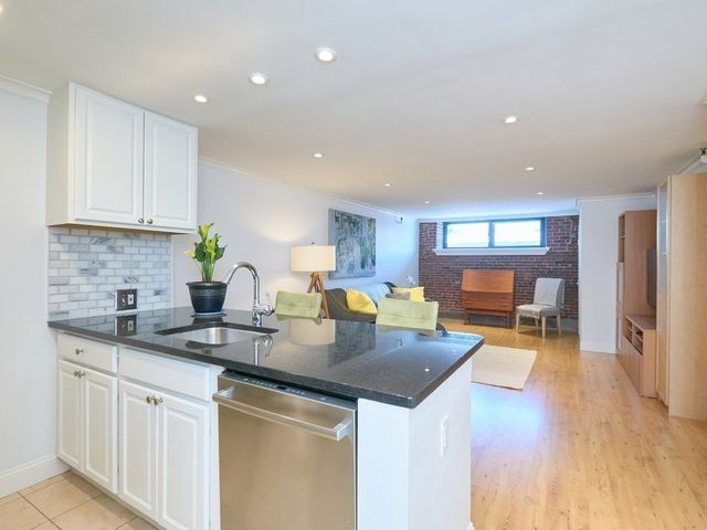 42 Eighth St. 5521, Boston, MA 02129