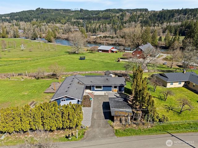 36422 SE 56th Street, Fall City, WA 98024