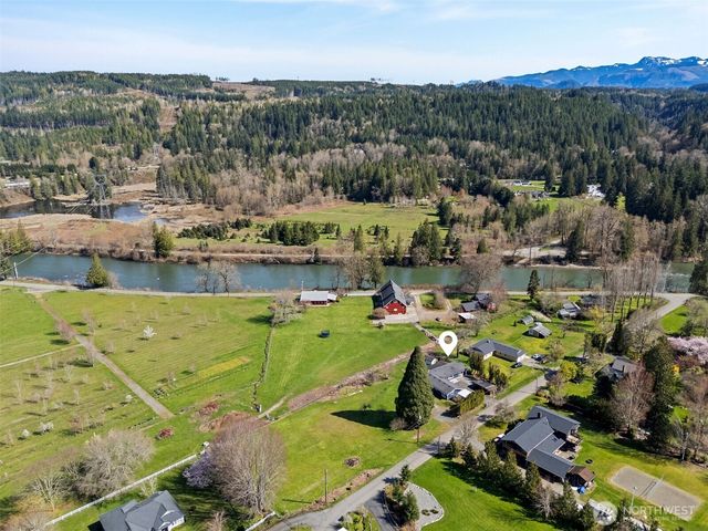 36422 SE 56th Street, Fall City, WA 98024