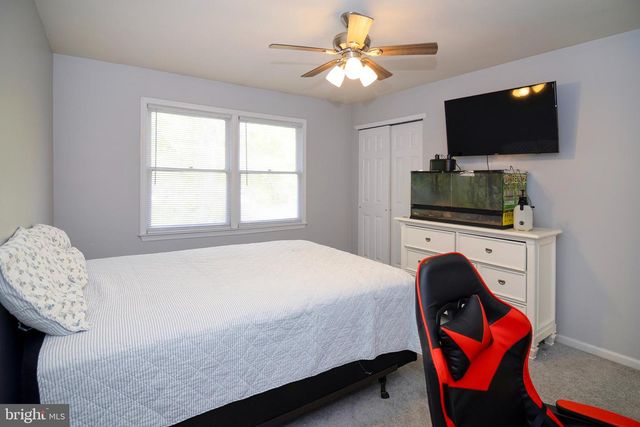 11 WHITEMARSH CT, Marlton, NJ 08053