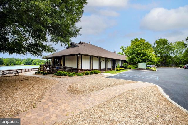11 WHITEMARSH CT, Marlton, NJ 08053