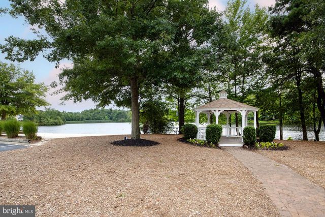 11 WHITEMARSH CT, Marlton, NJ 08053