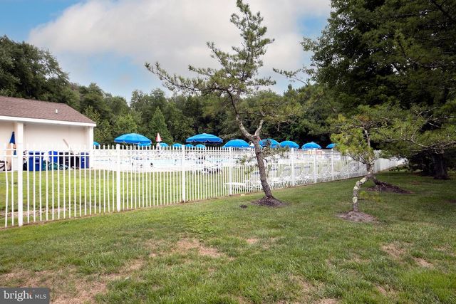 11 WHITEMARSH CT, Marlton, NJ 08053