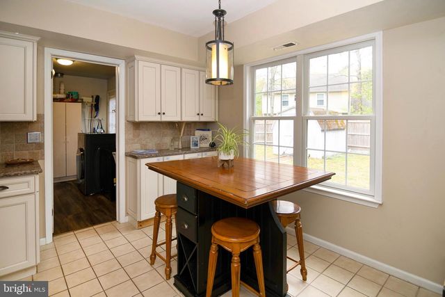 11 WHITEMARSH CT, Marlton, NJ 08053