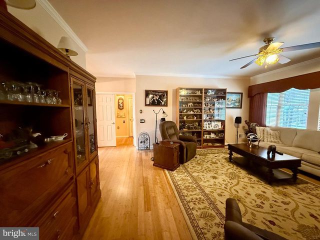 111 MIRAGE BLVD, Barnegat, NJ 08005