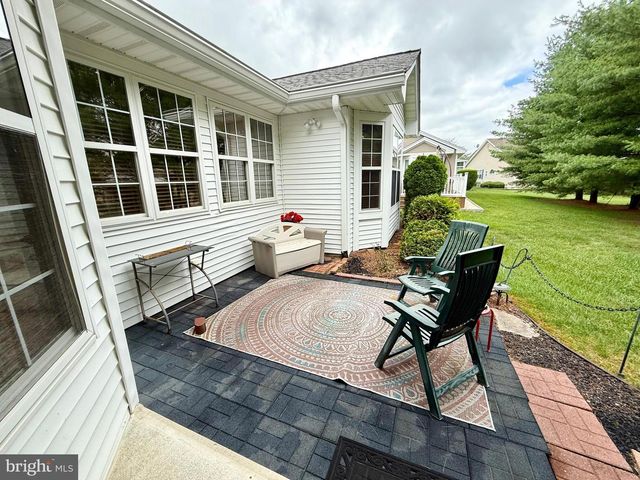 111 MIRAGE BLVD, Barnegat, NJ 08005