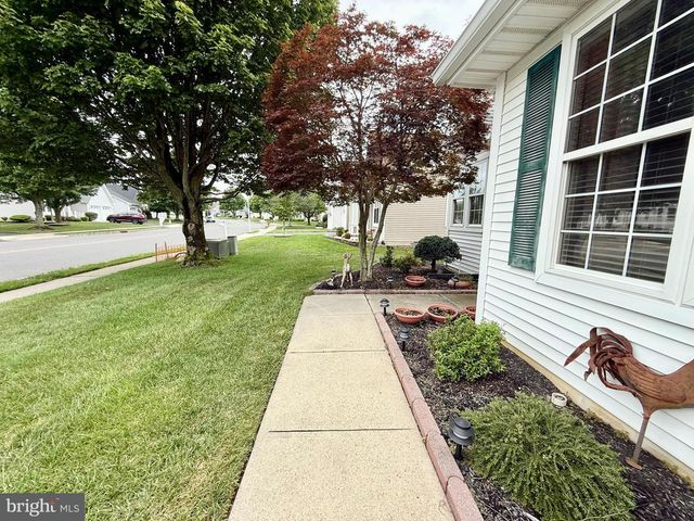 111 MIRAGE BLVD, Barnegat, NJ 08005