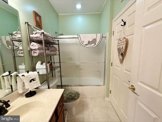 111 MIRAGE BLVD, Barnegat, NJ 08005