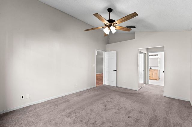 125 Saratoga Boulevard E, Royal Palm Beach, FL 33411