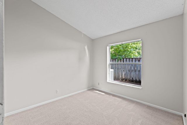 125 Saratoga Boulevard E, Royal Palm Beach, FL 33411