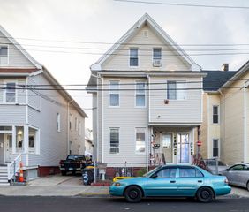 36 Shelter Street, New Haven, CT 06513